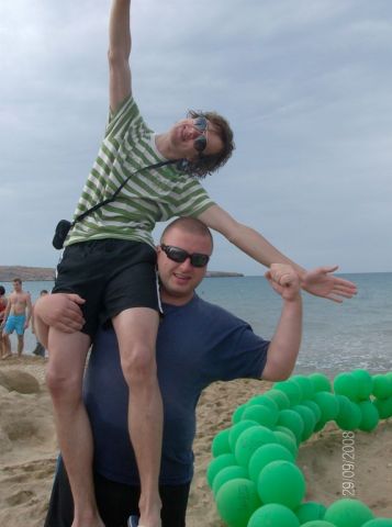 i/Kranj/Absolvent08/10-BeachParty/absolvent 2148.jpg_640.jpg